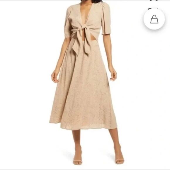 Wayf Rosalind Cheetah Print Tie Front Dress - Size 8 - Picture 1 of 8